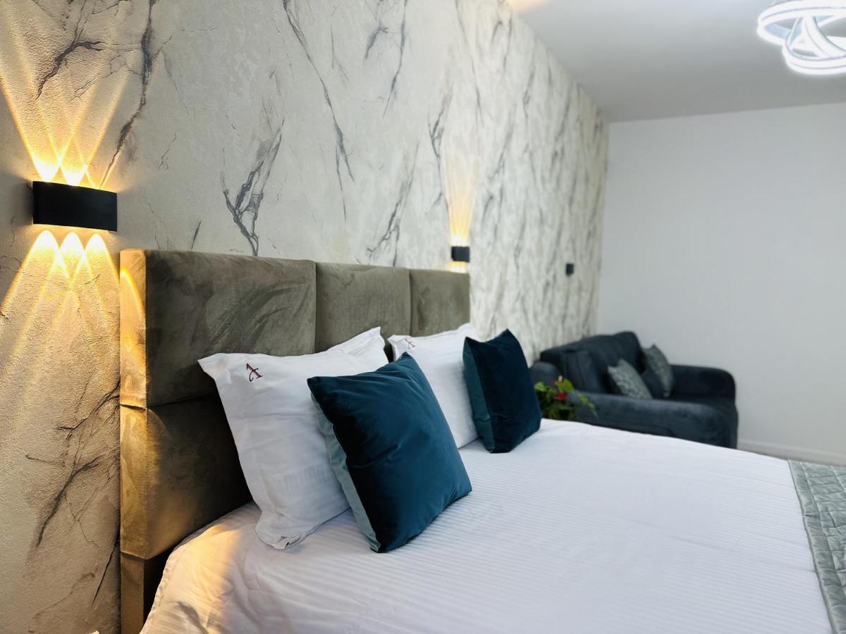 Rentforcomfort Sky Garden Studio Apartment Bucureşti Ngoại thất bức ảnh